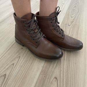 Frye leather boots! Like new! Size 7.5